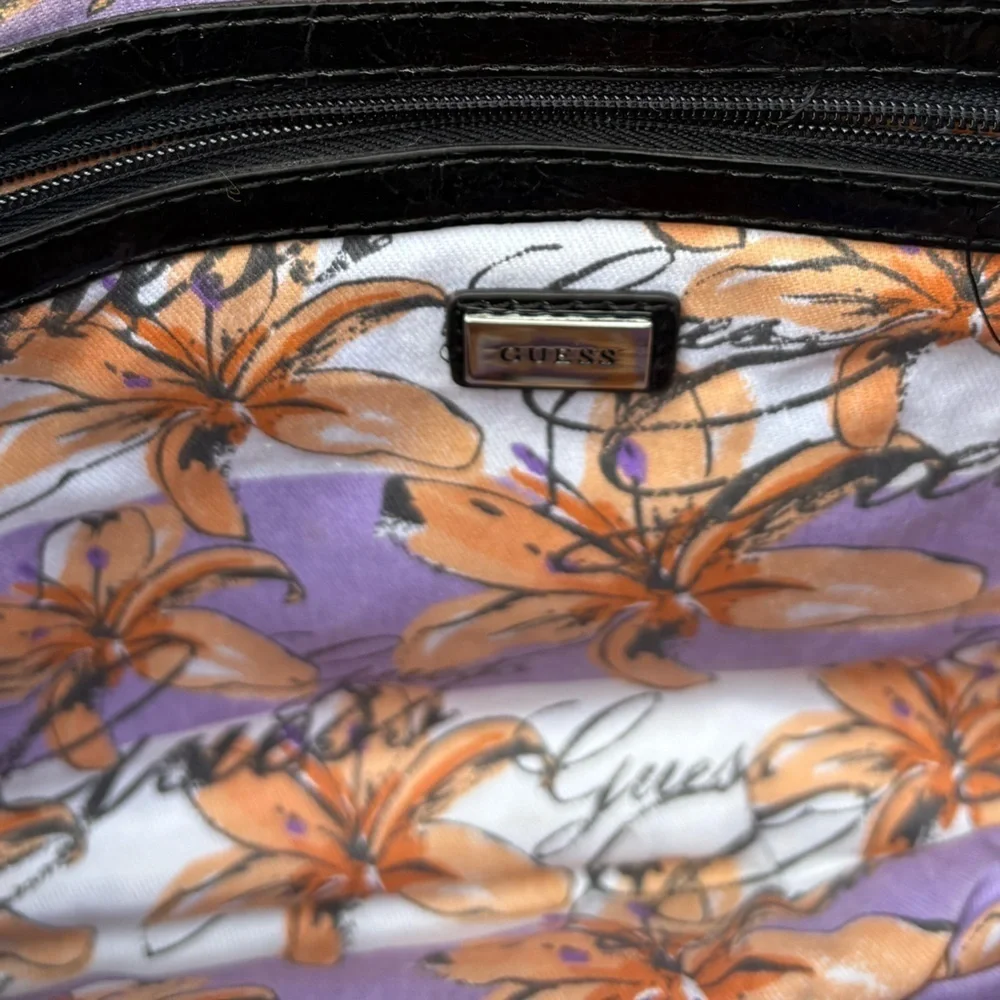 GUESS Gray Snakeskin Embossed Satchel Handbag | Silver Hardware | Floral Lining - Picture 8 of 9
